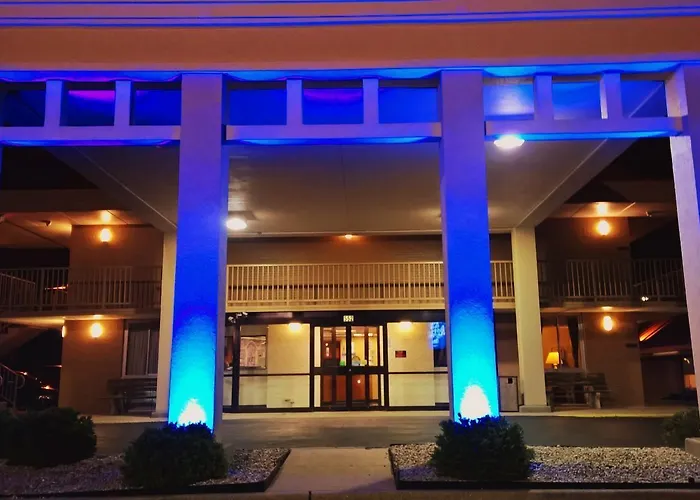 Americas Value - / St. Louis Motel 2*